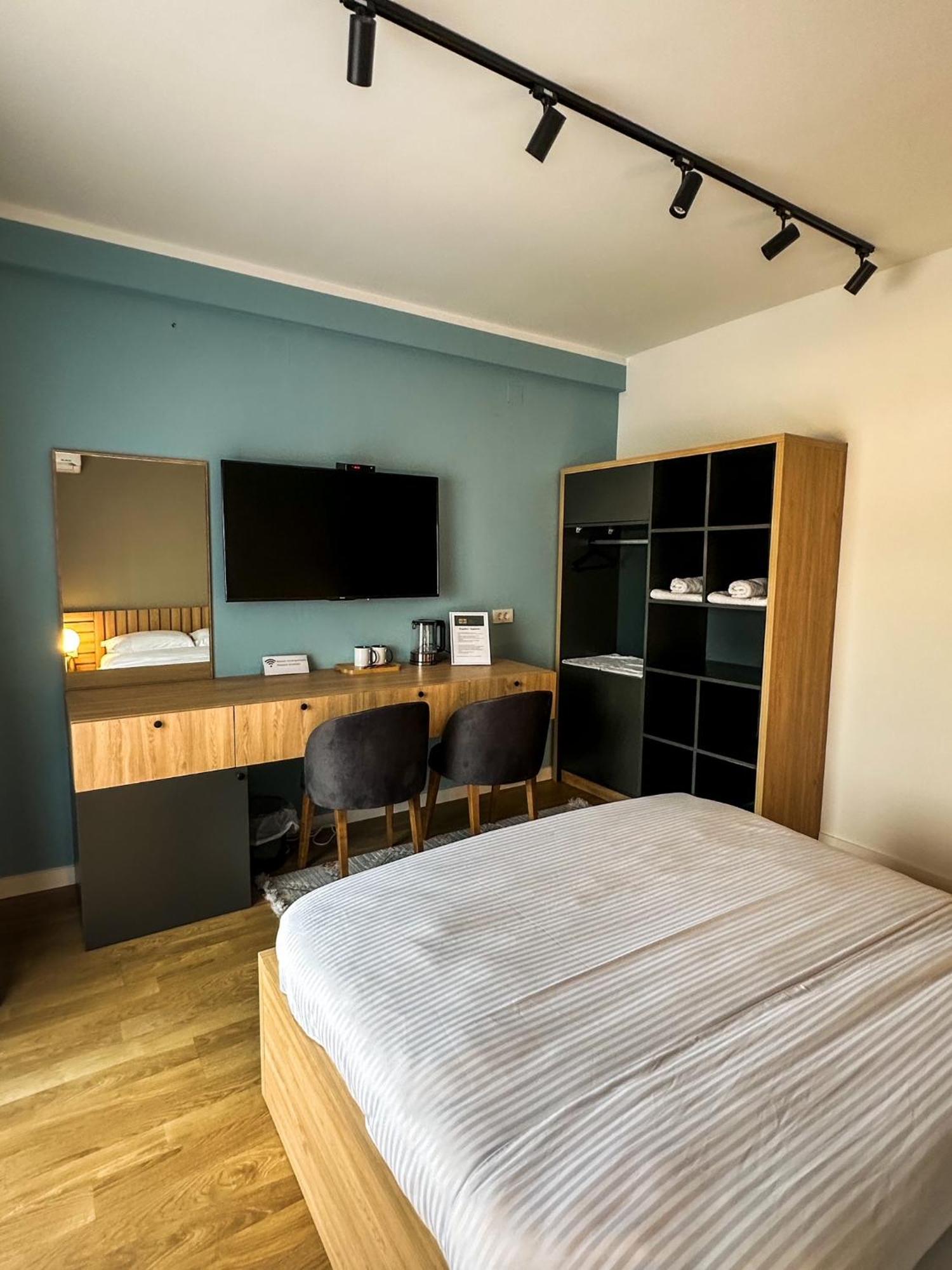 Grand Apartments Prishtina Pristina Eksteriør bilde