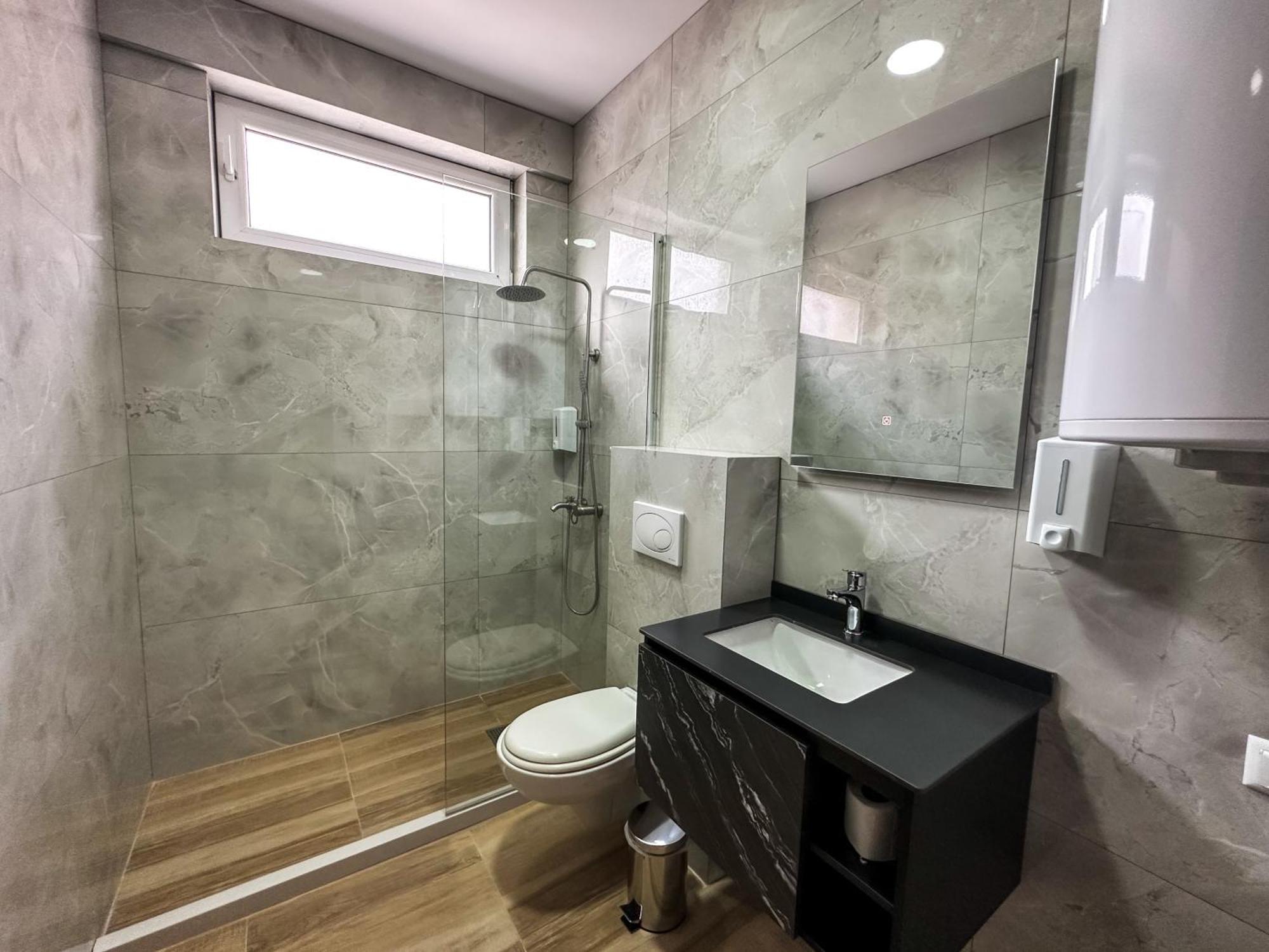 Grand Apartments Prishtina Pristina Eksteriør bilde